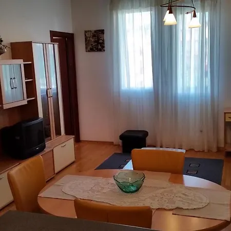 Apartment With Wifi - 11784 Split